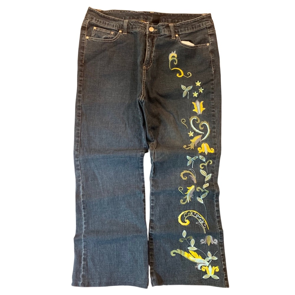 vintage Metrostyle Floral Embroidered Jeans 16